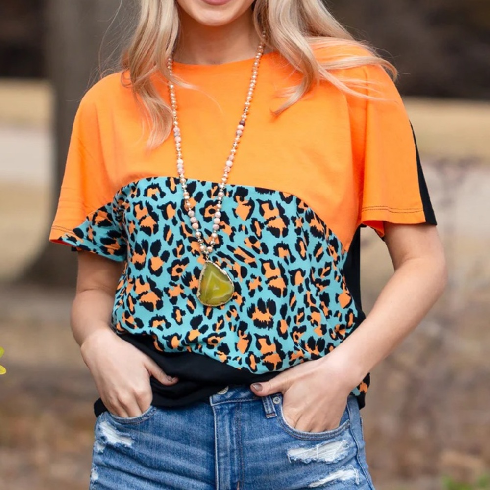 Orange and Teal Leopard Print‎ Short Sleeve Tee NWT